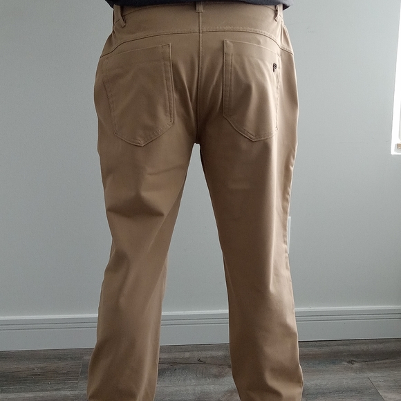 Public Rec 33 x 32 ' All Day Every Day ' travel pant cycling commuting work tan - Picture 6 of 9